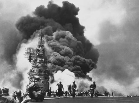 USS Bunker Hill, 1945, input photograph